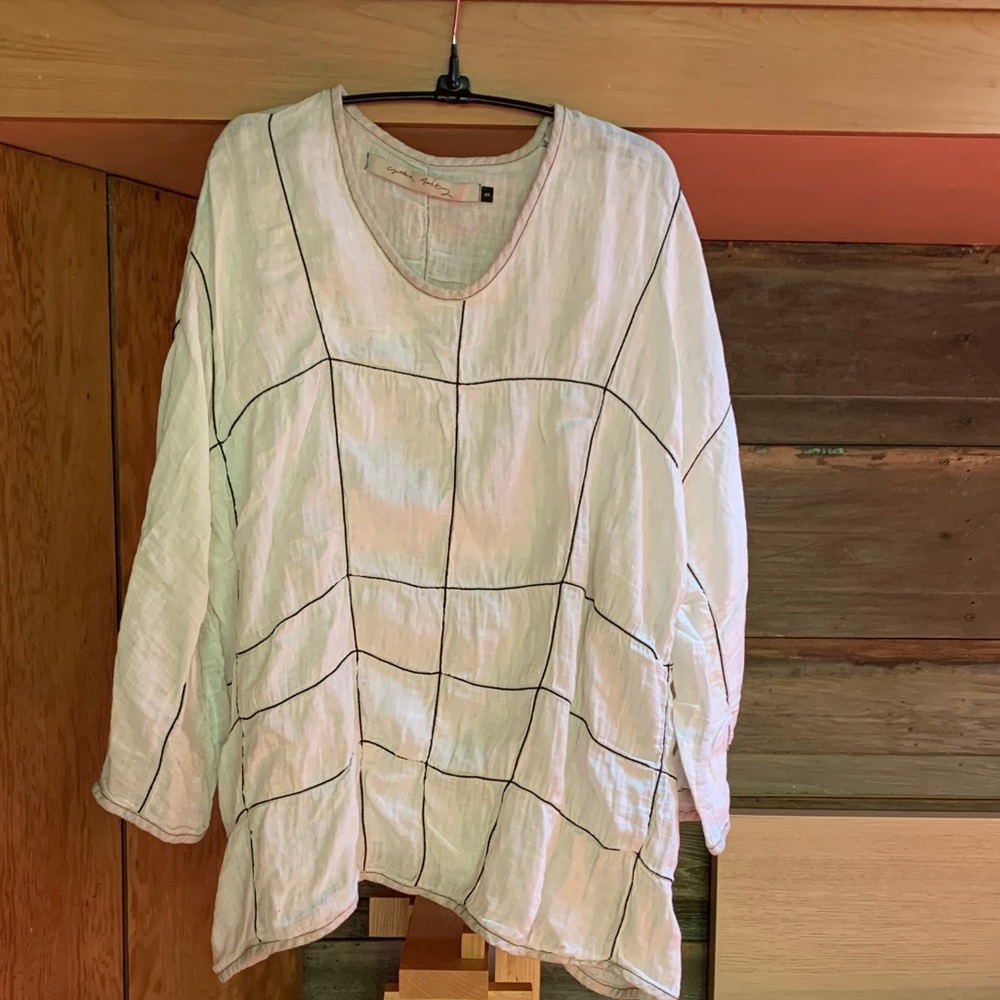 Cynthia Ashby Oversized Top